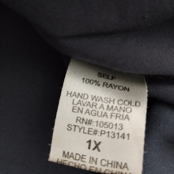 Giddy Up Glamour Women's Embroidered‎ Floral Boho Cottagecore Colorful Top 1X - Picture 7 of 7